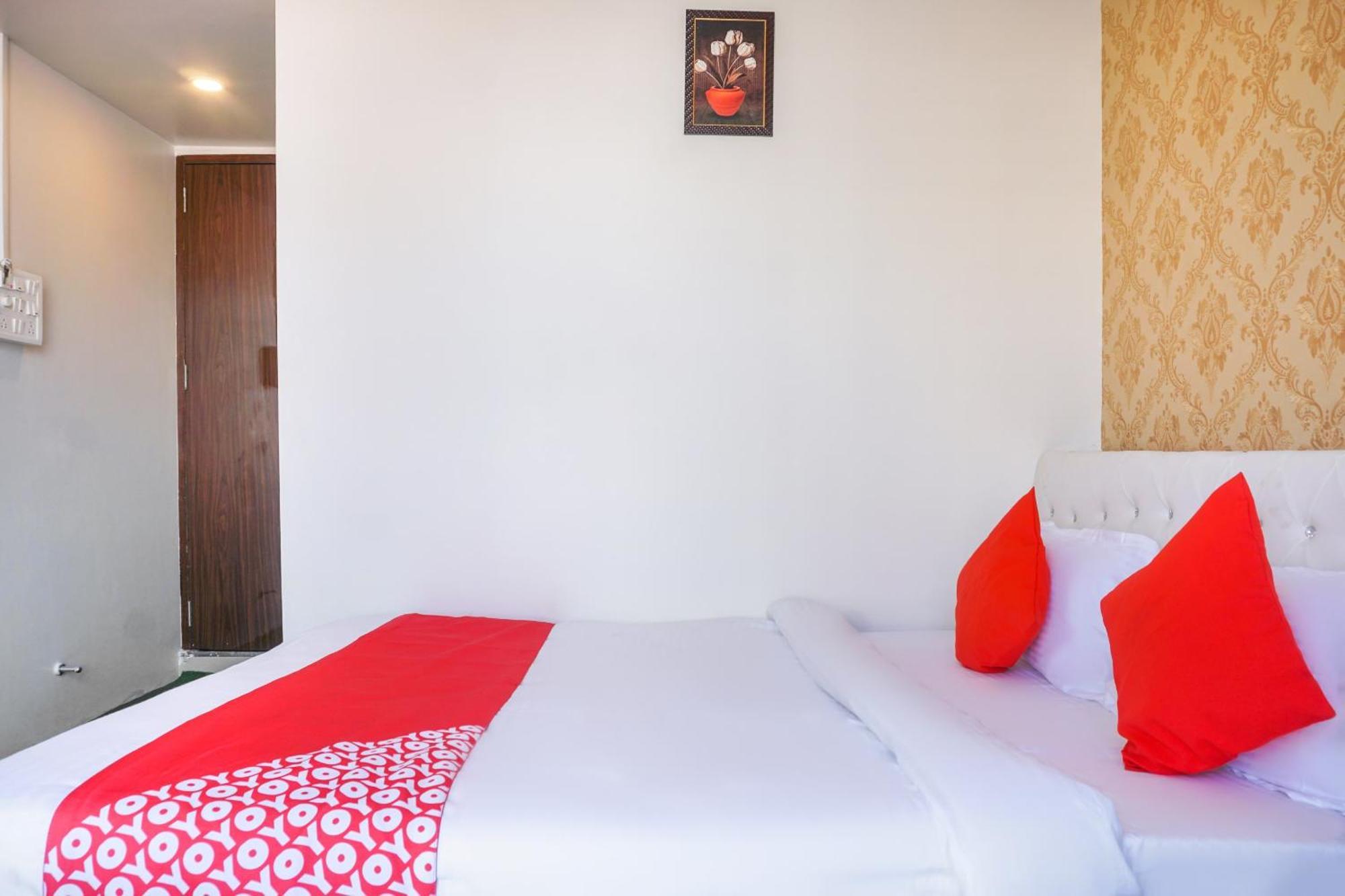 Hotel O Nitya Executive Phursungi المظهر الخارجي الصورة
