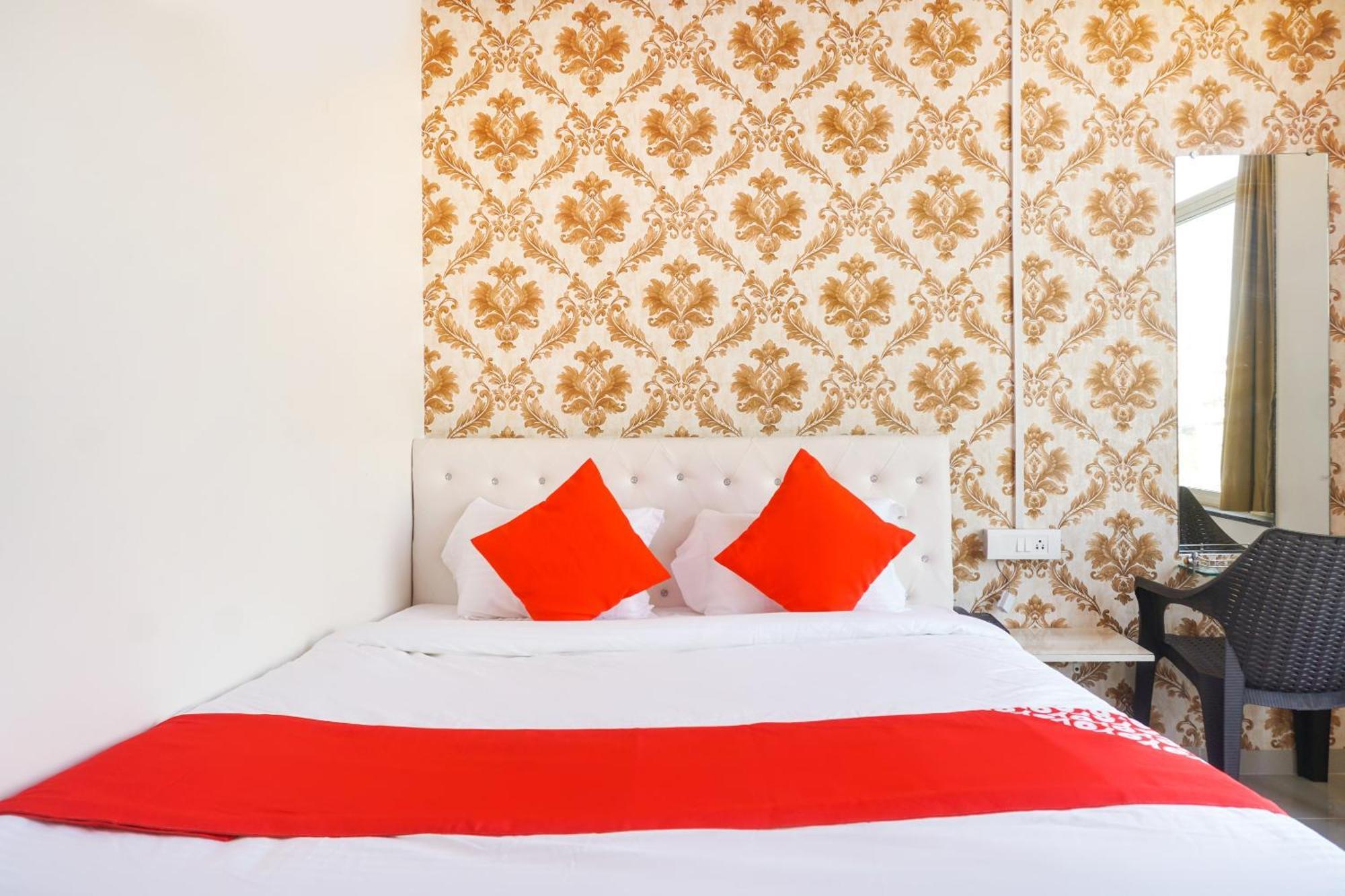 Hotel O Nitya Executive Phursungi المظهر الخارجي الصورة